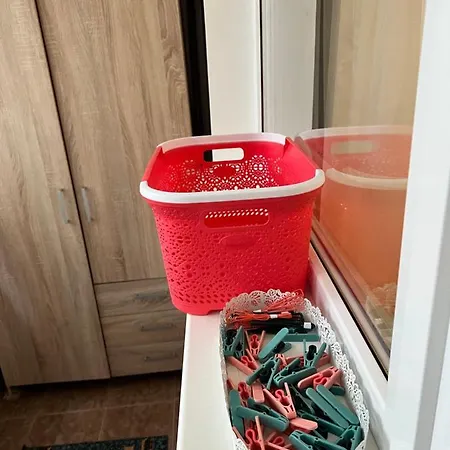 Apartament 3 Camere, Dotat Cu Toate Utilitatile *