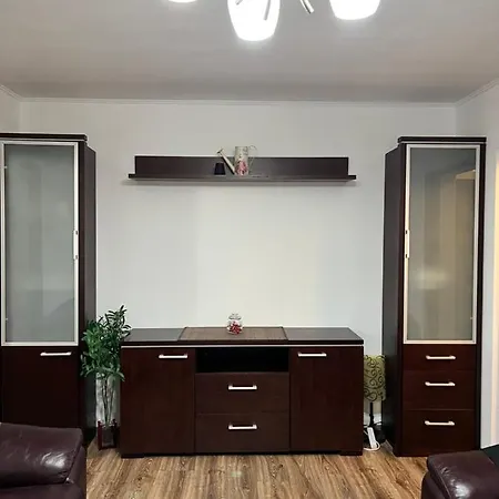 Apartament 3 Camere, Dotat Cu Toate Utilitatile Bucarest